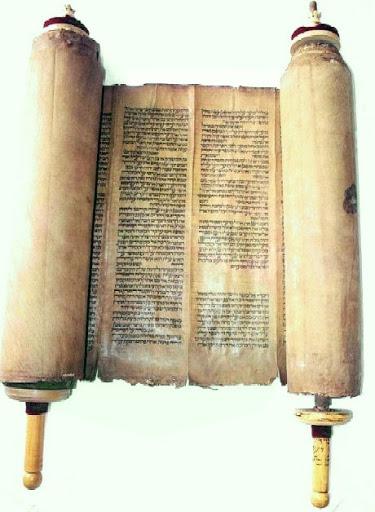 Torah (Miniatura 375x512 px)